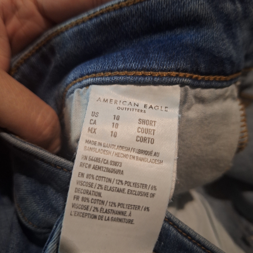 American Eagle Outfitters Women's Blue Jeans - Picture 5 of 5